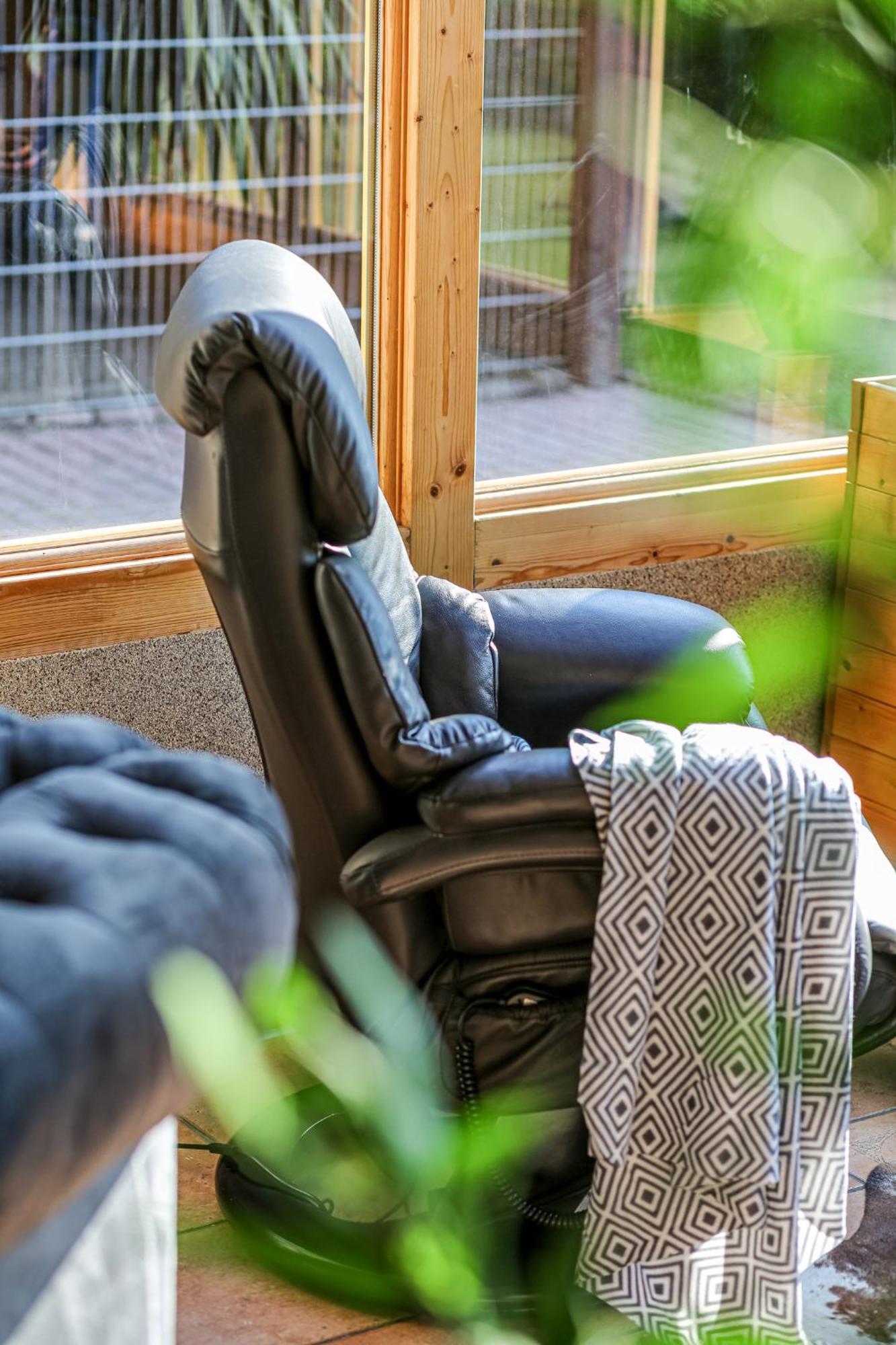 Wellnessparadies Mit Sauna Und Whirlpool クラーコー・アム・ゼー エクステリア 写真